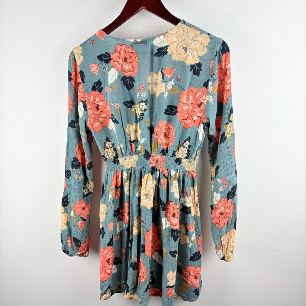 Billabong Your Love Skater Mini Dress Blue Pink Floral Flowy Rayon Boho Medium - Picture 9 of 12
